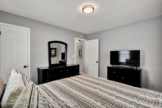 1131 Goodrich Street, Lansing, MI 48910