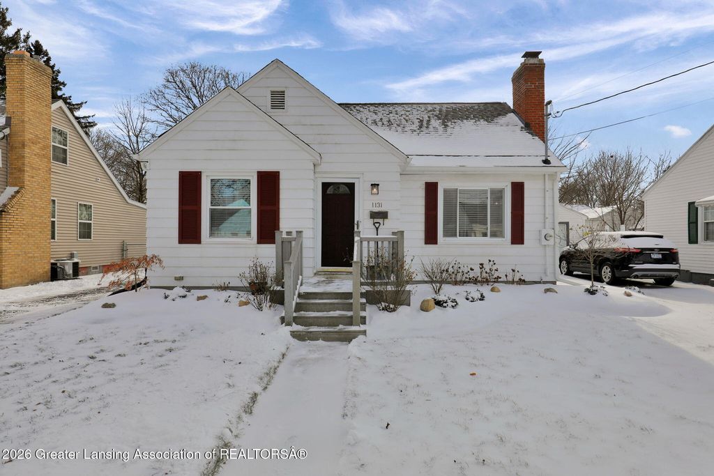 1131 Goodrich Street, Lansing, MI 48910
