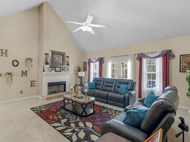 105 Alexander Drive, Mcdonough, GA 30252