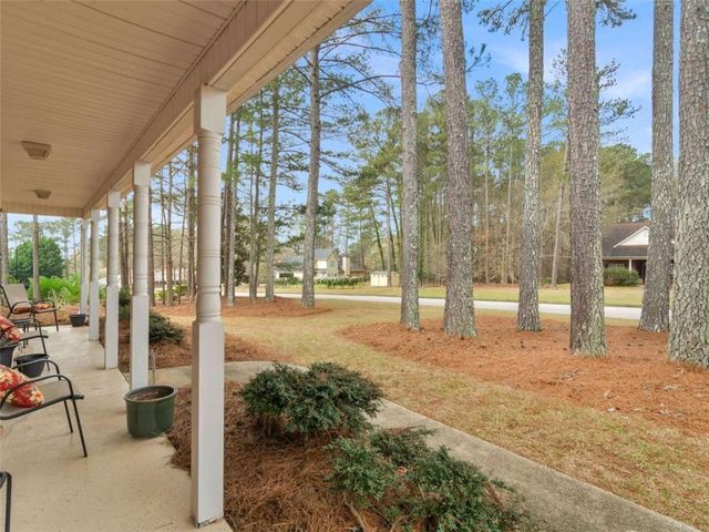 105 Alexander Drive, Mcdonough, GA 30252