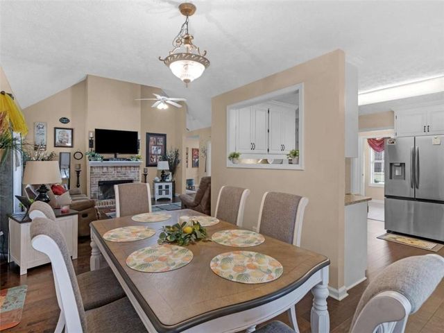 105 Alexander Drive, Mcdonough, GA 30252