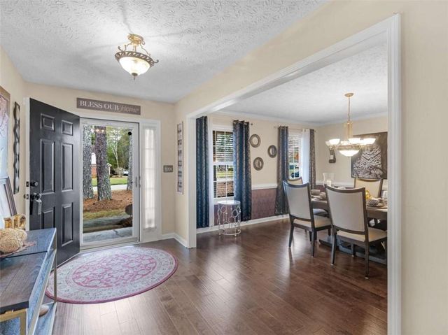 105 Alexander Drive, Mcdonough, GA 30252