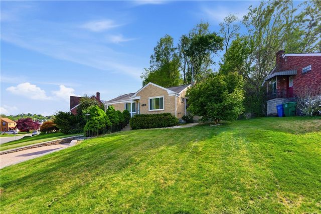 4206 Willow Ave, Castle Shannon, PA 15234