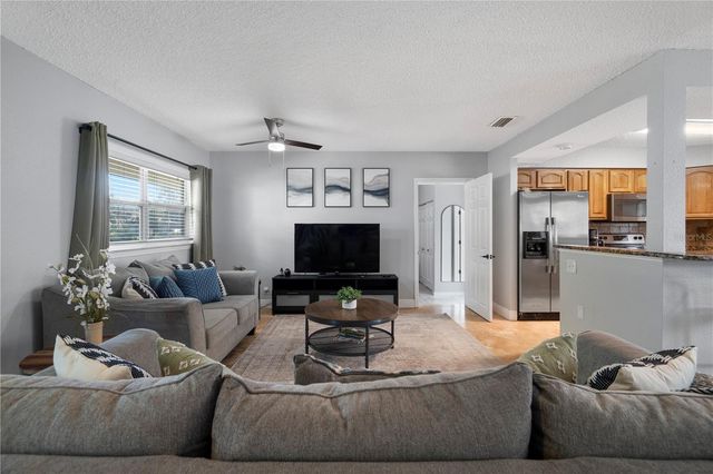 1626 YOUNG AVENUE, Clearwater, FL 33756