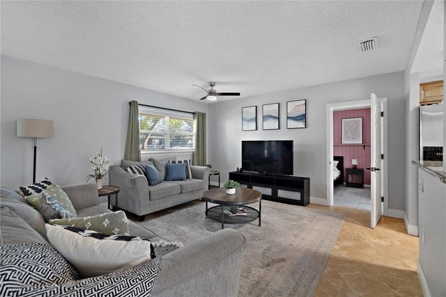 1626 YOUNG AVENUE, Clearwater, FL 33756
