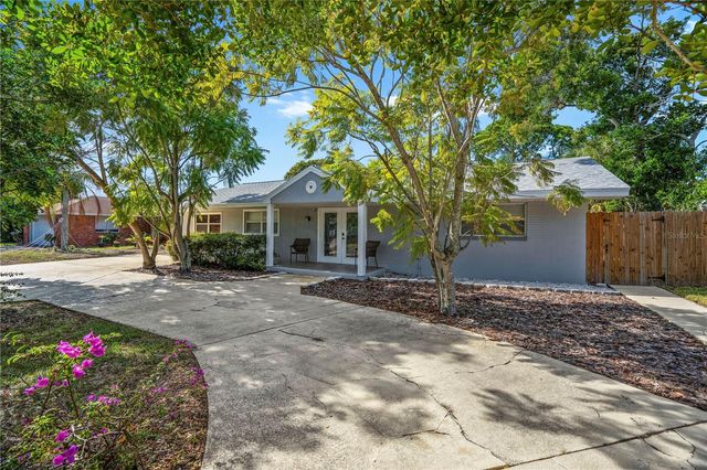 1626 YOUNG AVENUE, Clearwater, FL 33756