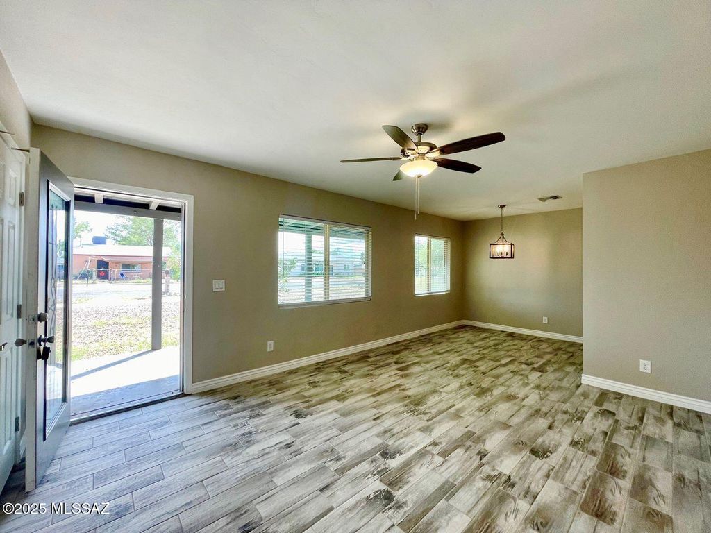 4641 E 13th Street, Tucson, AZ 85711