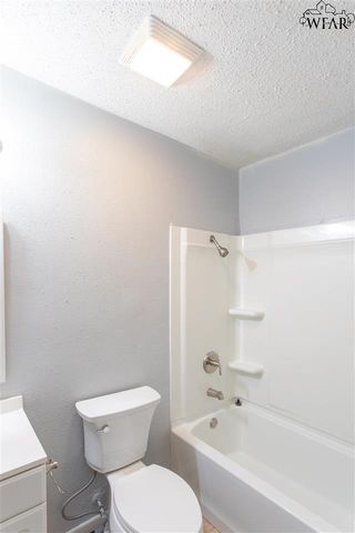 2700 TAMPICO DRIVE, Wichita Falls, TX 76306