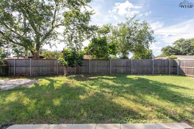 2700 TAMPICO DRIVE, Wichita Falls, TX 76306