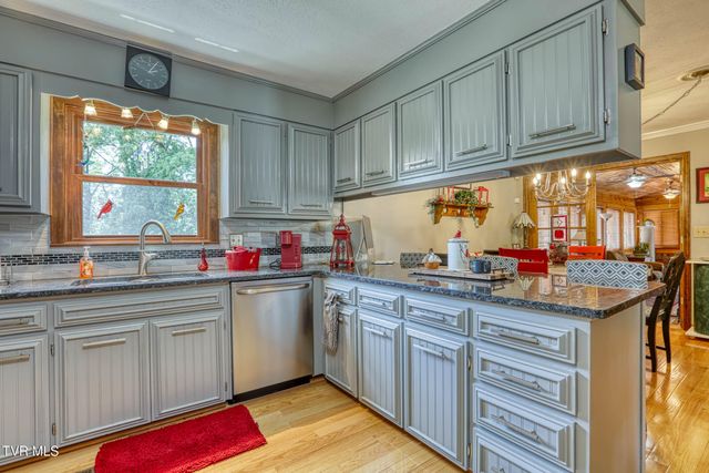 209 Bernard Avenue, Church Hill, TN 37642