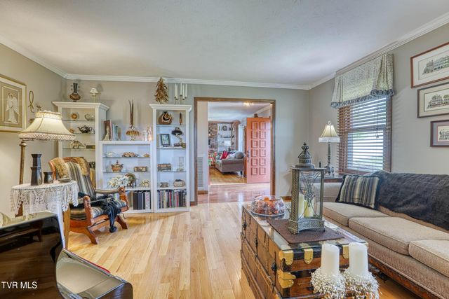 209 Bernard Avenue, Church Hill, TN 37642