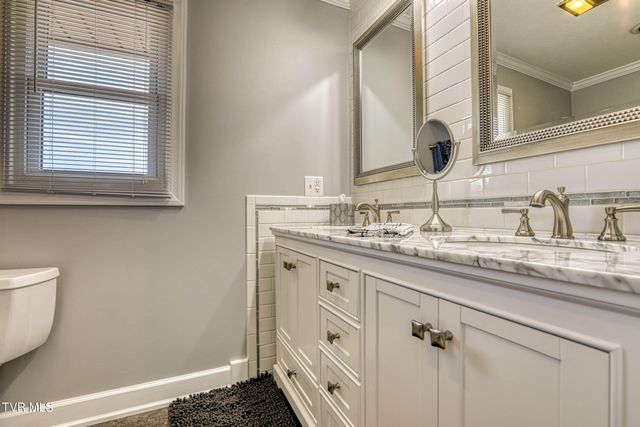 209 Bernard Avenue, Church Hill, TN 37642