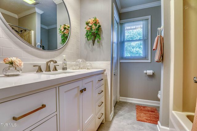 209 Bernard Avenue, Church Hill, TN 37642