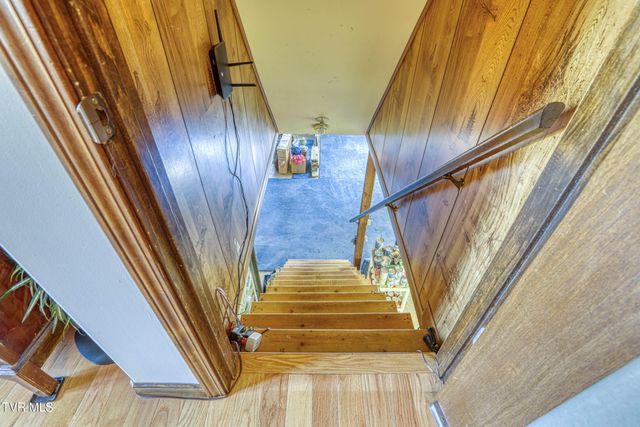 209 Bernard Avenue, Church Hill, TN 37642