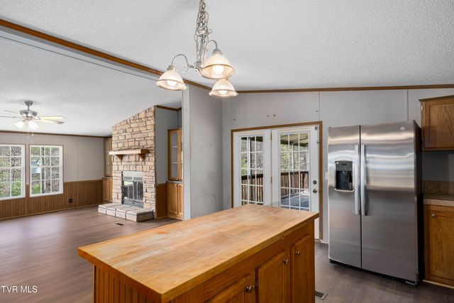 107 Hollow Hill Lane, Rogersville, TN 37857