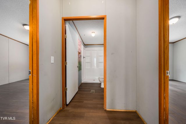 107 Hollow Hill Lane, Rogersville, TN 37857