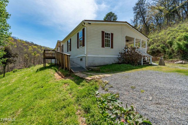 107 Hollow Hill Lane, Rogersville, TN 37857