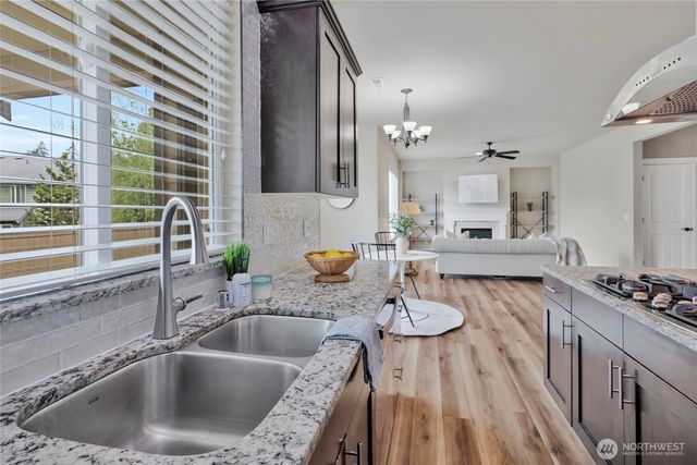 28109 224th Place SE, Maple Valley, WA 98038