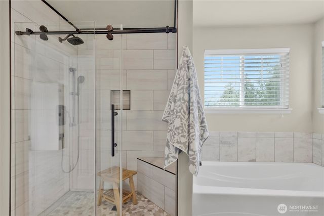 28109 224th Place SE, Maple Valley, WA 98038