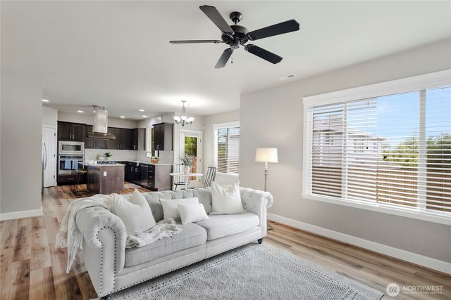 28109 224th Place SE, Maple Valley, WA 98038