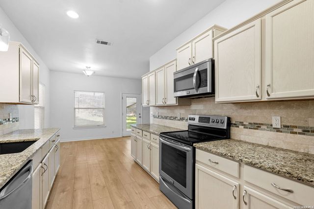 20035 Horizon Blf, San Antonio, TX 78258