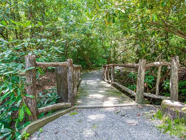 20 East Owl Creek Lane, Fairview, NC 28730