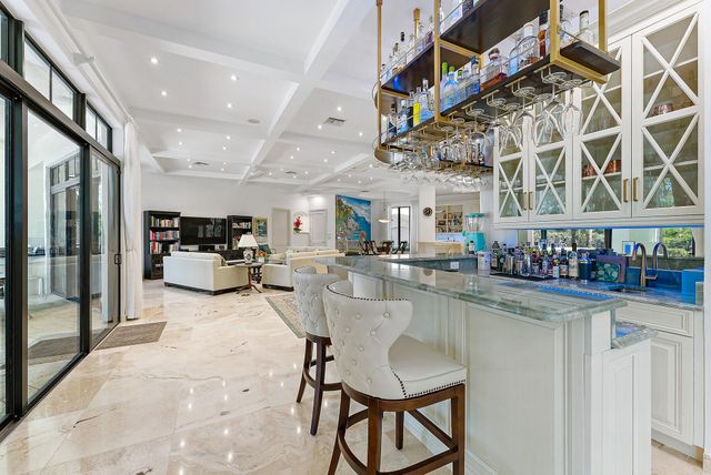 2494 SE Ranch Acres Circle, Jupiter, FL 33478