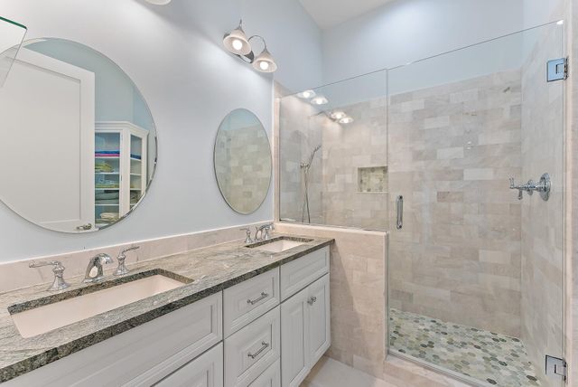 2494 SE Ranch Acres Circle, Jupiter, FL 33478