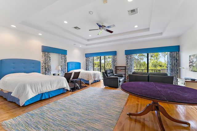 2494 SE Ranch Acres Circle, Jupiter, FL 33478