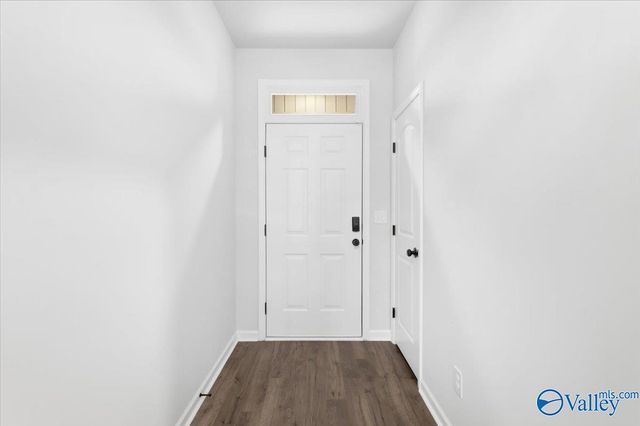 16205 Glenncrest Lane, Harvest, AL 35749