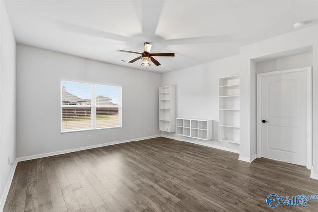 16205 Glenncrest Lane, Harvest, AL 35749