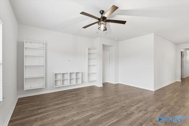 16205 Glenncrest Lane, Harvest, AL 35749