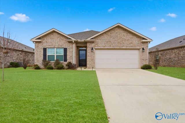 16205 Glenncrest Lane, Harvest, AL 35749