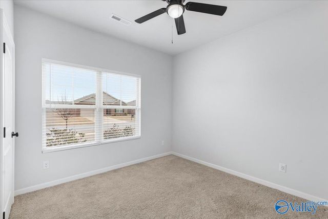 16205 Glenncrest Lane, Harvest, AL 35749