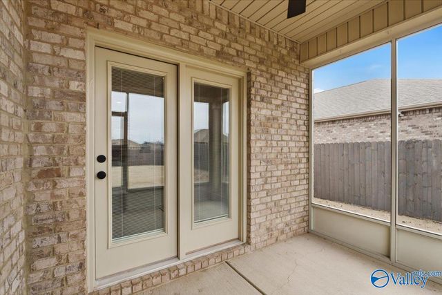 16205 Glenncrest Lane, Harvest, AL 35749