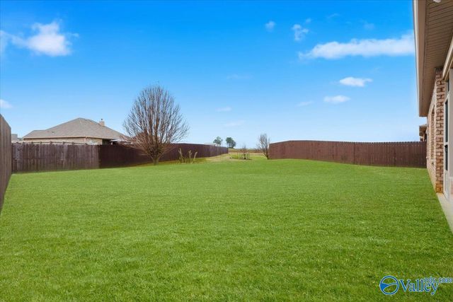 16205 Glenncrest Lane, Harvest, AL 35749