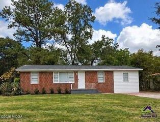 2869 Bonnie Avenue, Macon, GA 31206