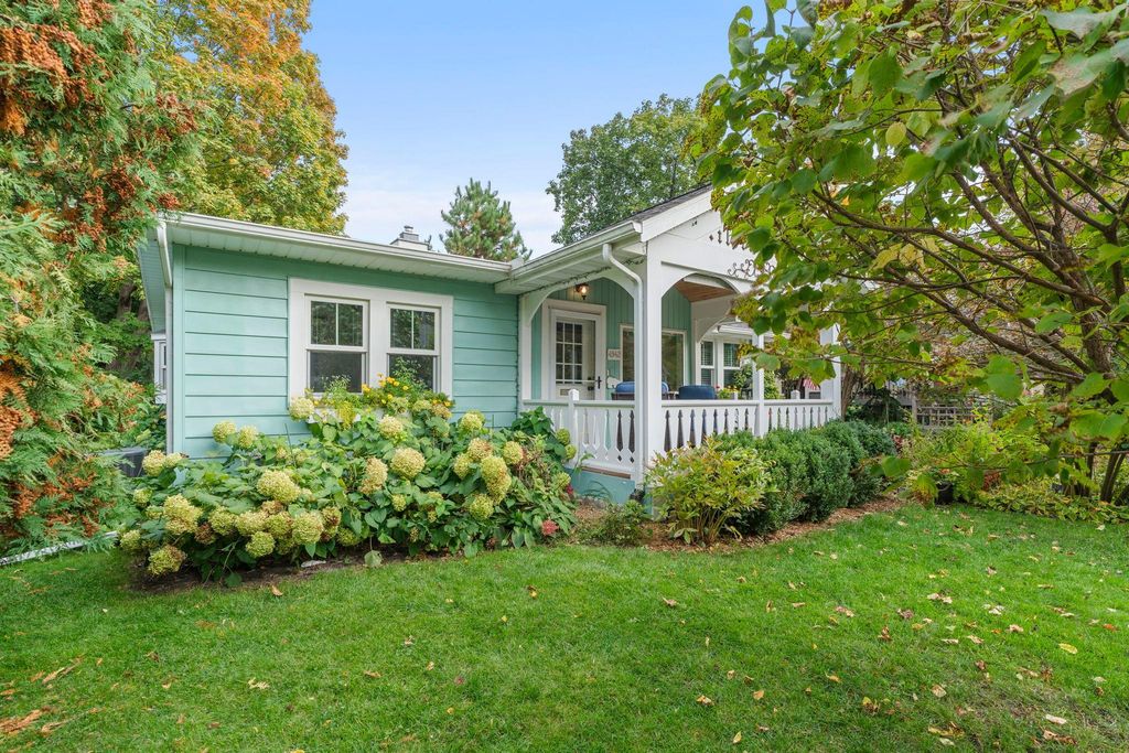 4942 Johnson Avenue, White Bear Lake, MN 55110 — photo 2