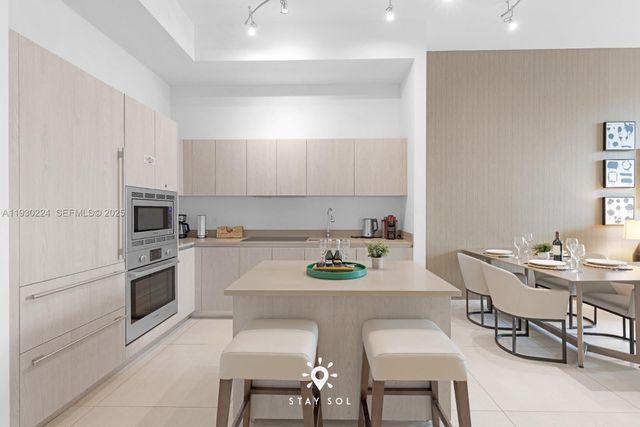 4111 S Ocean Dr 303, Hollywood, FL 33019