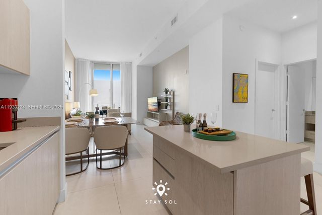 4111 S Ocean Dr 303, Hollywood, FL 33019