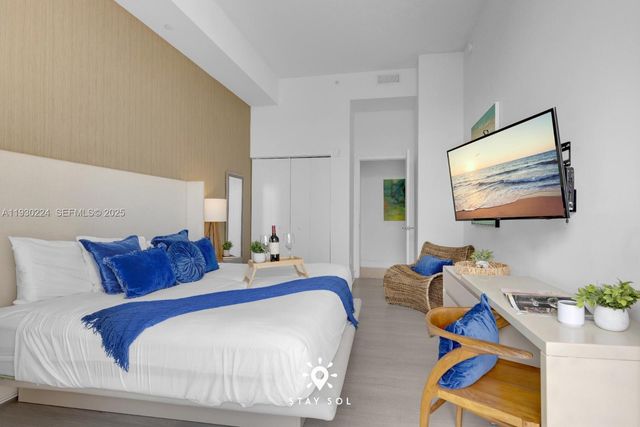 4111 S Ocean Dr 303, Hollywood, FL 33019