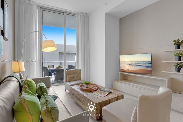 4111 S Ocean Dr 303, Hollywood, FL 33019