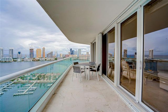 7000 ISLAND BL 2806, Aventura, FL 33160