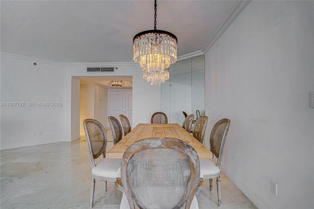 7000 ISLAND BL 2806, Aventura, FL 33160