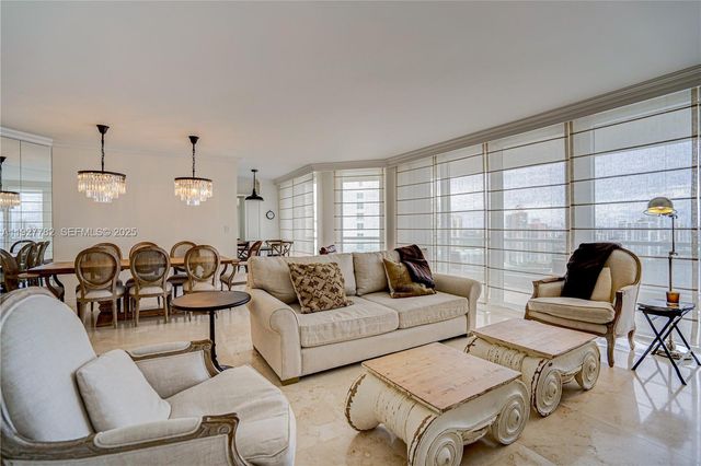 7000 ISLAND BL 2806, Aventura, FL 33160