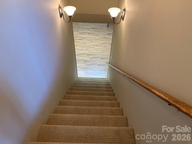 3061 Dry Ponds Road, Granite Falls, NC 28630