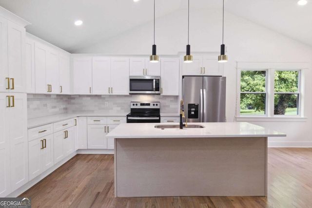 3435 Maplehurst Drive, Decatur, GA 30032