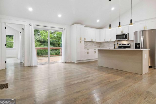 3435 Maplehurst Drive, Decatur, GA 30032