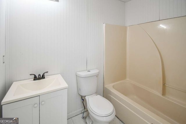 417 Wilshire Lane, Bethlehem, GA 30620