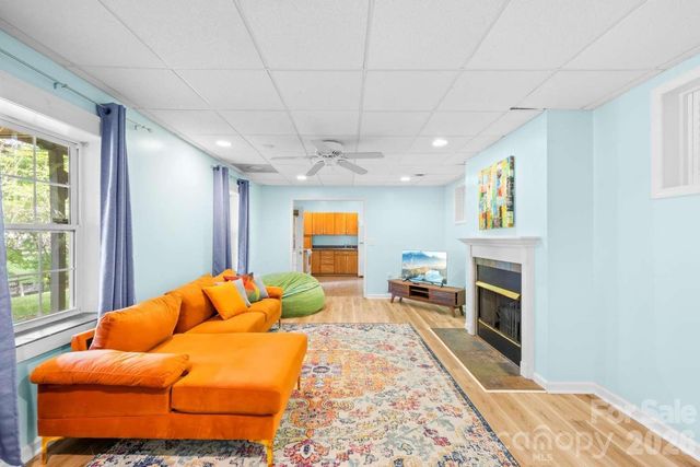 4120 Lake Shore Road S, Denver, NC 28037